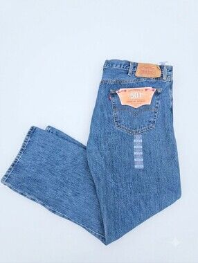 Levi's 501 Original Fit Jeans Men's 42x32 NWT Blue Straight Leg Button Fly